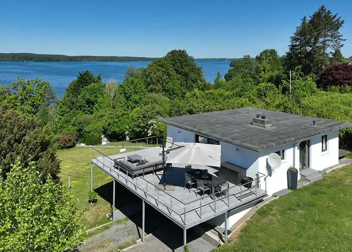 Seepanorama 91 度假居 Bosau