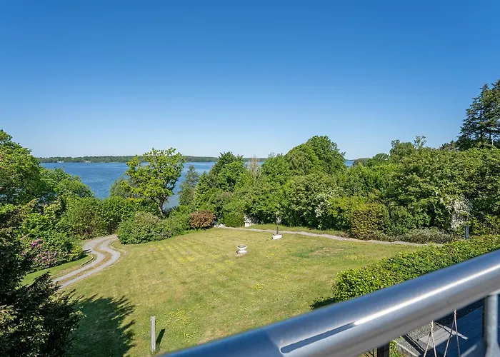 Seepanorama 91 度假居 Bosau